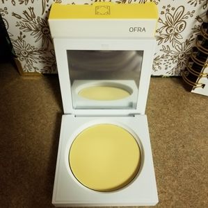 🆕️OFRA Banana Powder